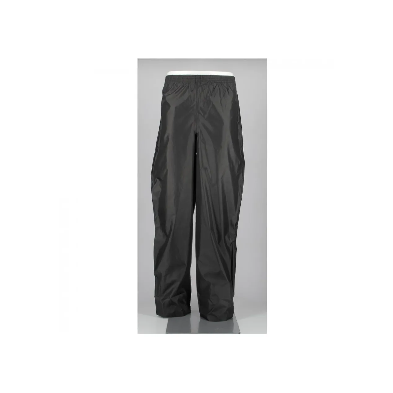 Completo Antiacqua Ixs Modello Ascona Nero
